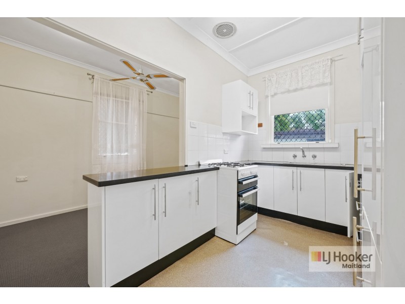 4 Hughes Street, East Maitland NSW 2323