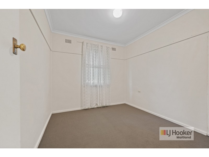 4 Hughes Street, East Maitland NSW 2323
