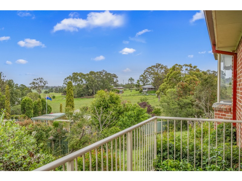15 Dalveen Road, Bolwarra Heights NSW 2320