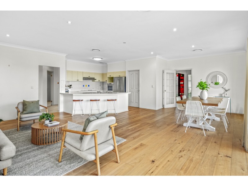 15 Dalveen Road, Bolwarra Heights NSW 2320
