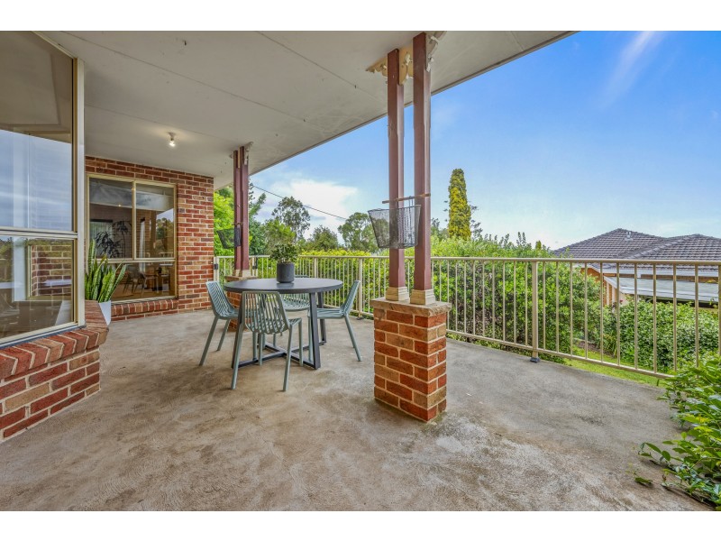 15 Dalveen Road, Bolwarra Heights NSW 2320
