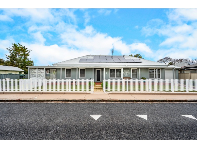 57 Close Street, Morpeth NSW 2321