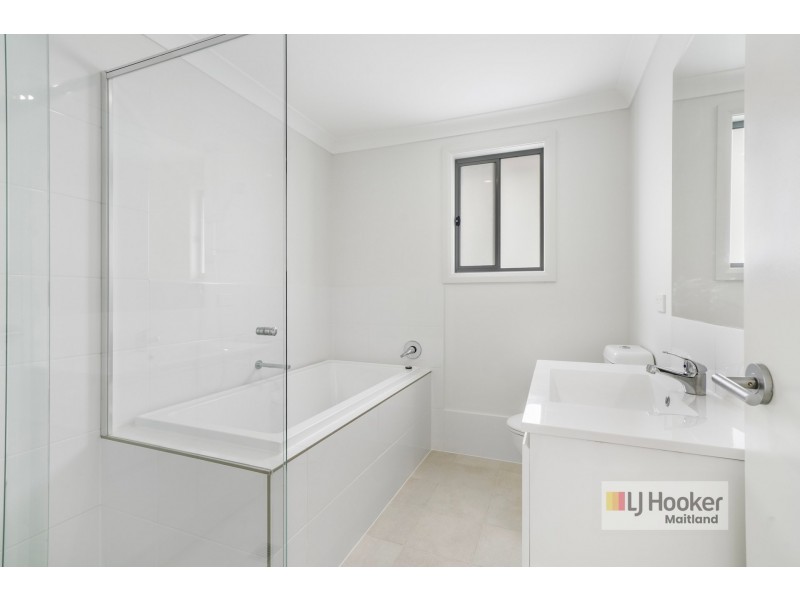 1/15 Riparian Circuit, Cessnock NSW 2325