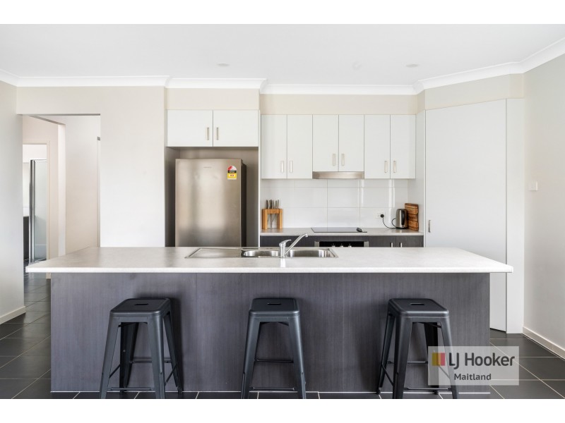 17 Slattery Road, North Rothbury NSW 2335