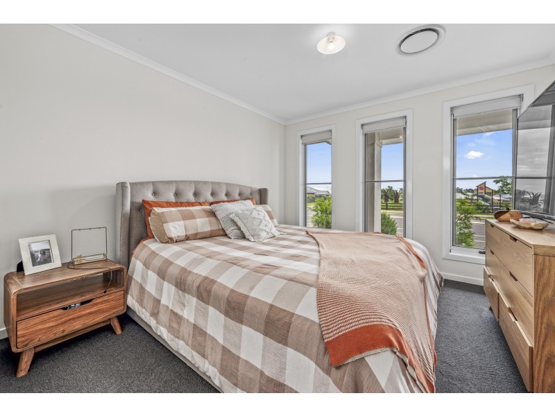 19 Springfield Drive, Lochinvar NSW 2321