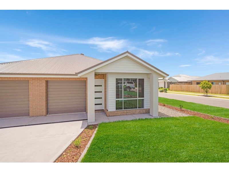 2/31 Guthrie Crescent, Thornton NSW 2322