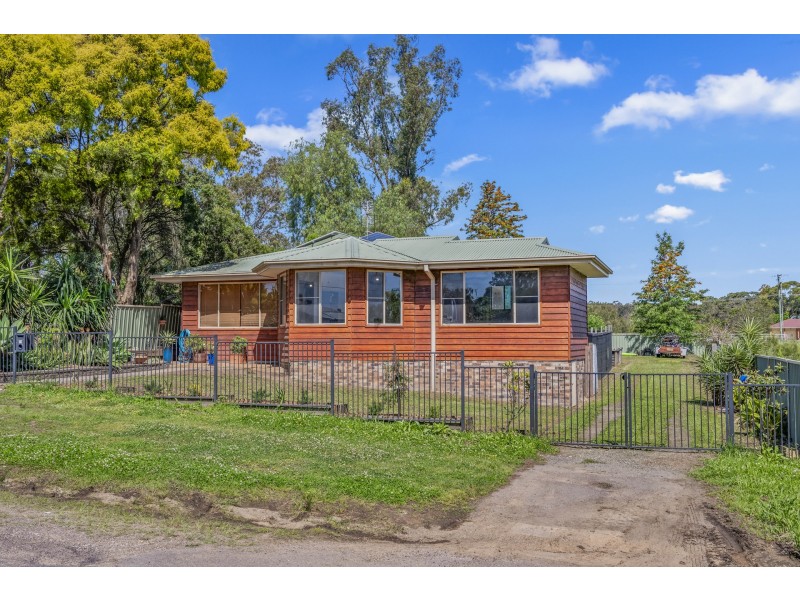 1B Station Street, Greta NSW 2334