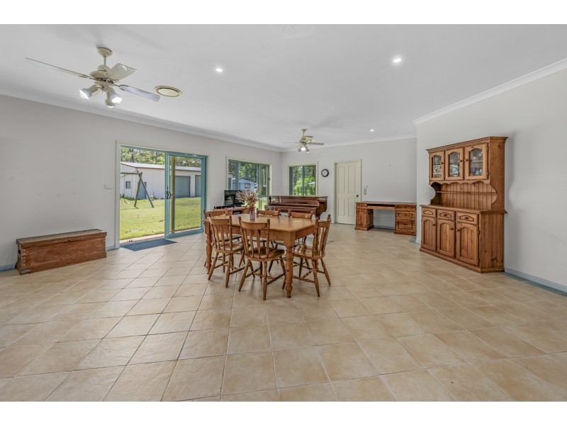 7 Grossman Place, Wallalong NSW 2320