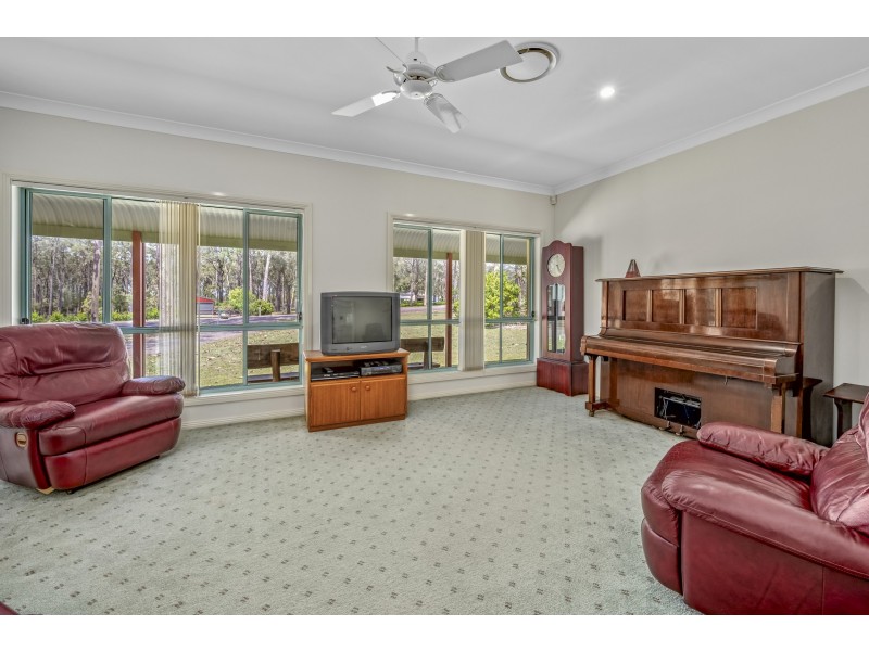 7 Grossman Place, Wallalong NSW 2320