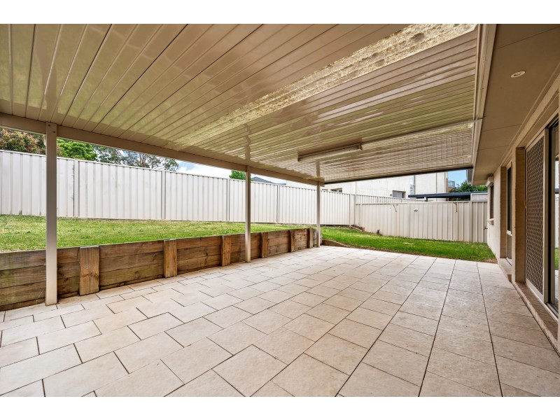 1/66 Canterbury Drive, Raworth NSW 2321
