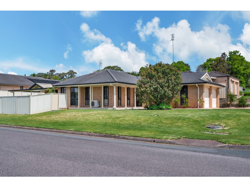 33 Jenna Drive, Raworth NSW 2321