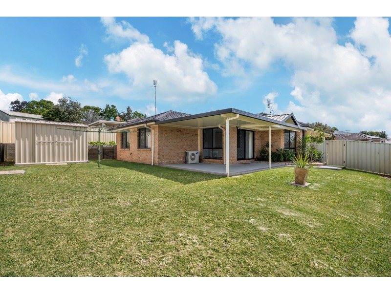 33 Jenna Drive, Raworth NSW 2321