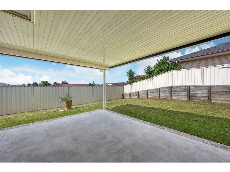 33 Jenna Drive, Raworth NSW 2321