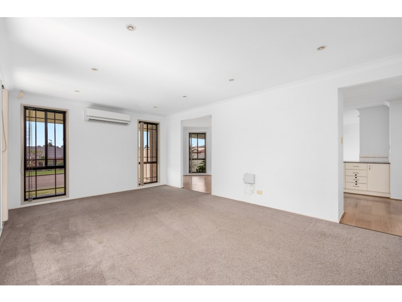 33 Jenna Drive, Raworth NSW 2321