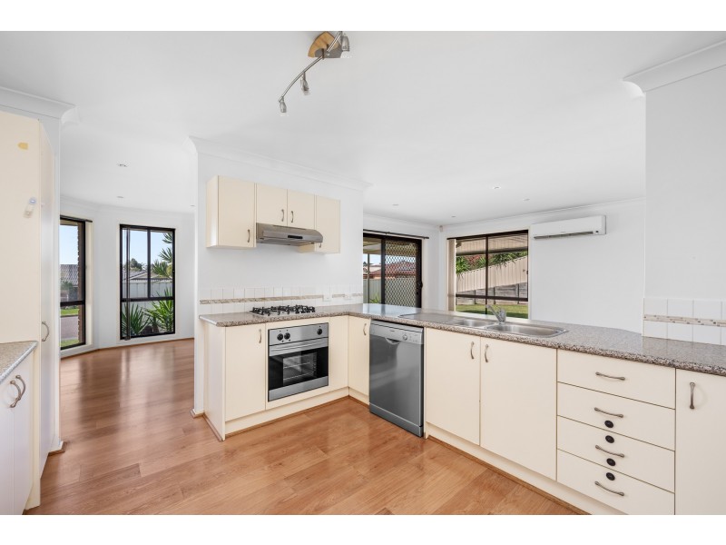 33 Jenna Drive, Raworth NSW 2321