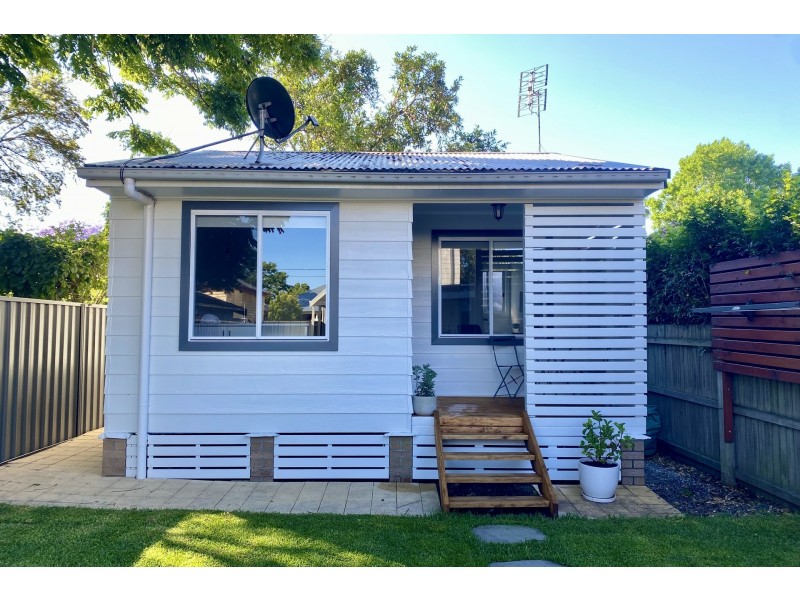 38 Roxburgh Street, Lorn NSW 2320