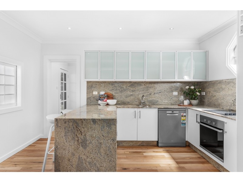 38 Roxburgh Street, Lorn NSW 2320