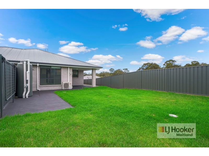 1/14 Berwick Avenue, Heddon Greta NSW 2321