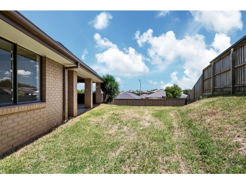 8 Champion Crescent, Gillieston Heights NSW 2321