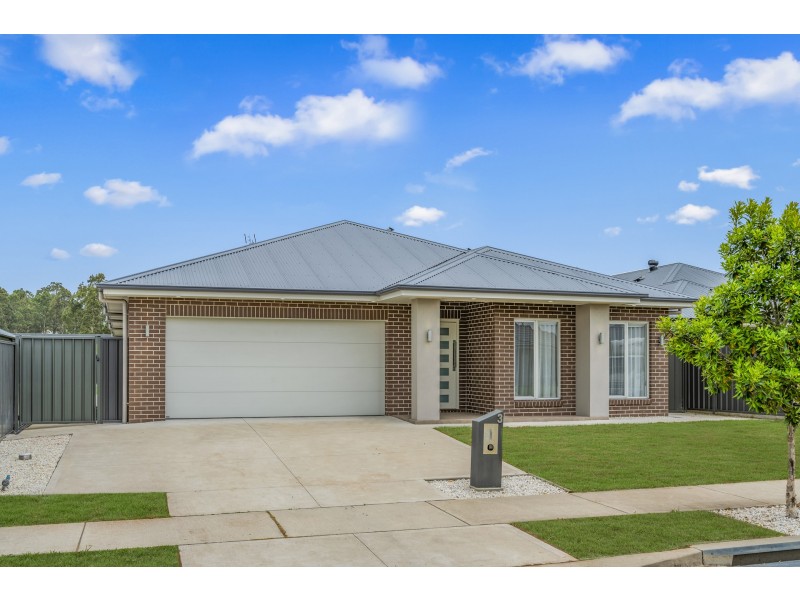 3 Riverdale Close, Rutherford NSW 2320