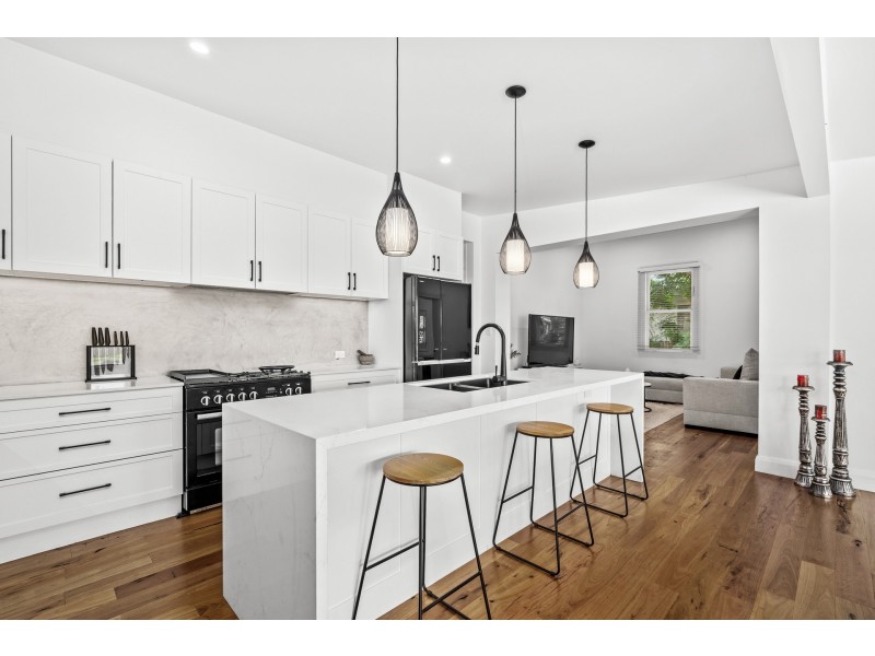 81 Belmore Road, Lorn NSW 2320
