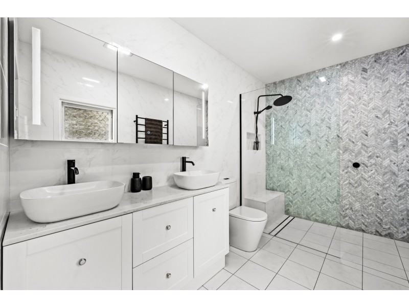 81 Belmore Road, Lorn NSW 2320
