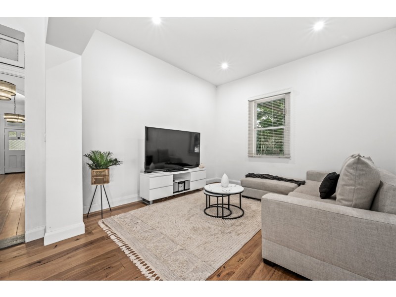 81 Belmore Road, Lorn NSW 2320