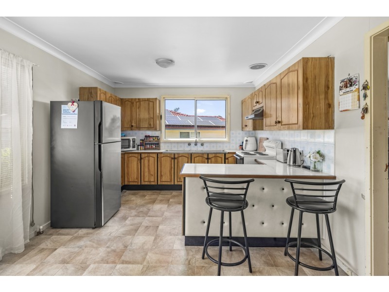 4 Wren Close, Thornton NSW 2322