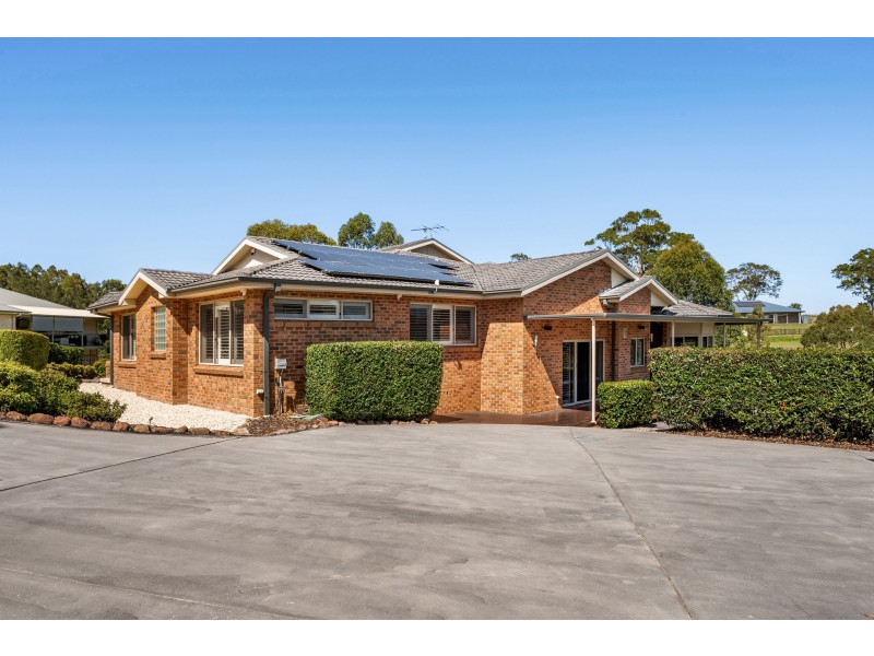 11 Spoonbill Close, Aberglasslyn NSW 2320