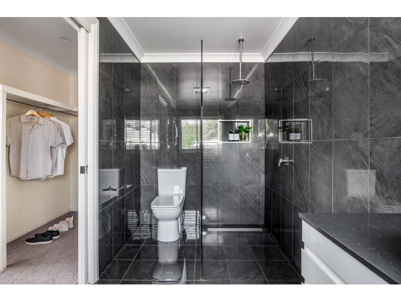 11 Spoonbill Close, Aberglasslyn NSW 2320