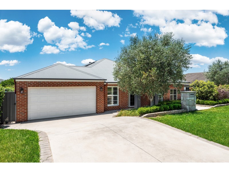 52 Stanton Drive, Raworth NSW 2321