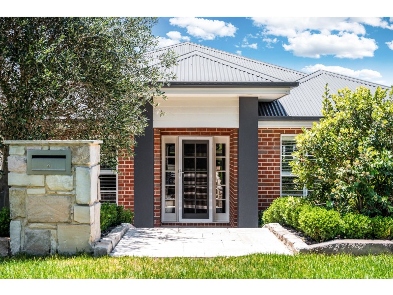 52 Stanton Drive, Raworth NSW 2321
