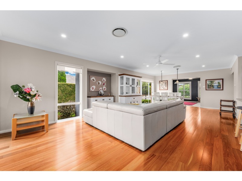52 Stanton Drive, Raworth NSW 2321