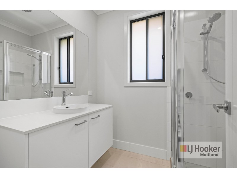 41 Wattawan Crescent, Anambah NSW 2320