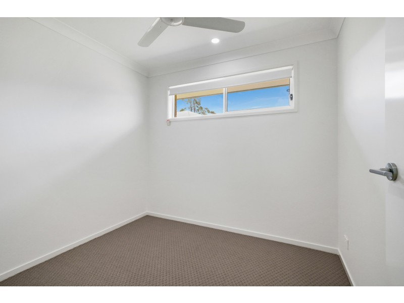 2/16 Guy Close, Greta NSW 2334
