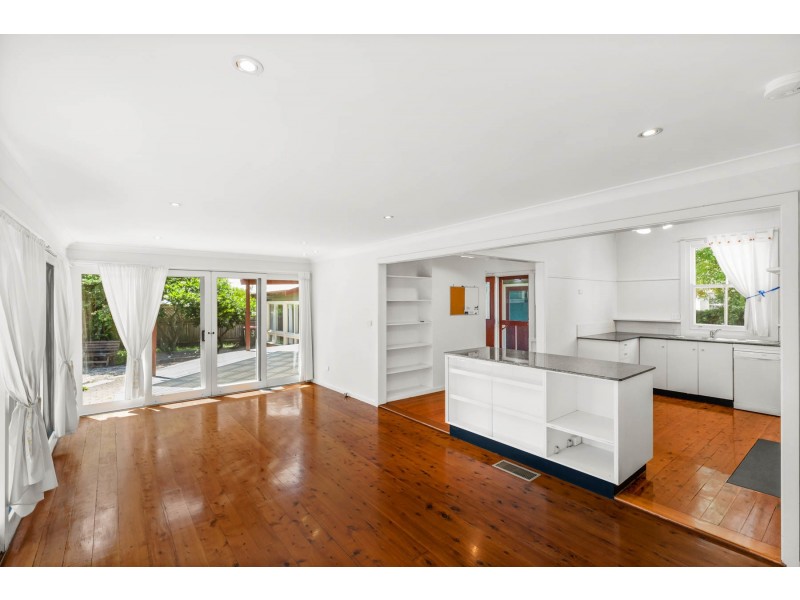 13 Kensington Road, Bolwarra NSW 2320