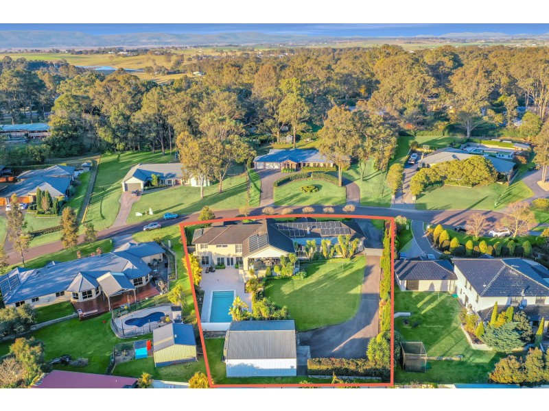 6 Gardenia Close, Bolwarra Heights NSW 2320