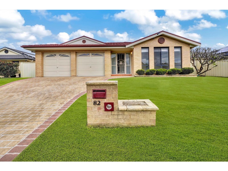 82 Worcester Drive, East Maitland NSW 2323