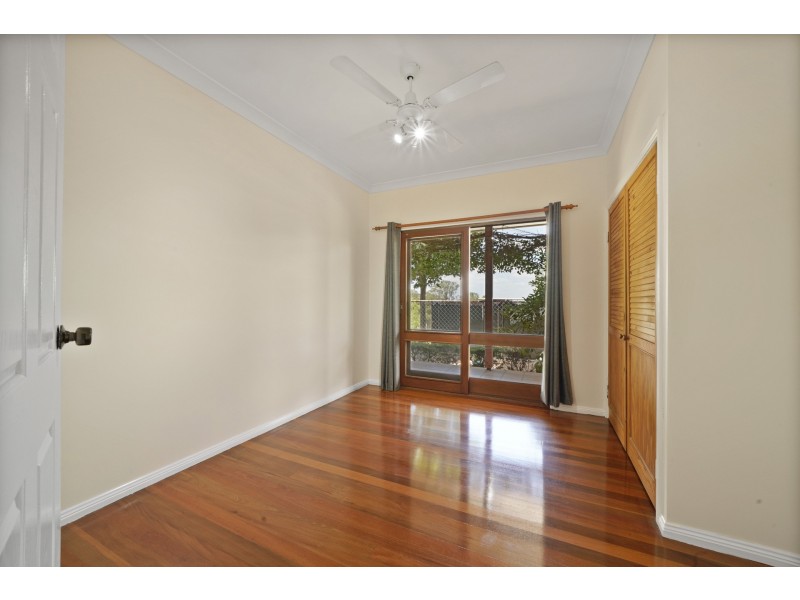 275 Webbers Creek Road, Paterson NSW 2421