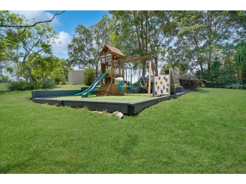 275 Webbers Creek Road, Paterson NSW 2421