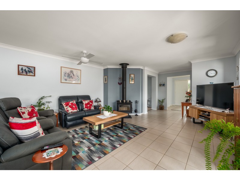 65 Birch Grove, Aberglasslyn NSW 2320