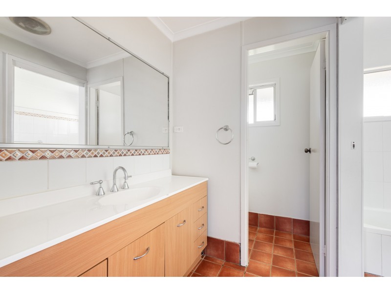 4 Vine Street, East Branxton NSW 2335