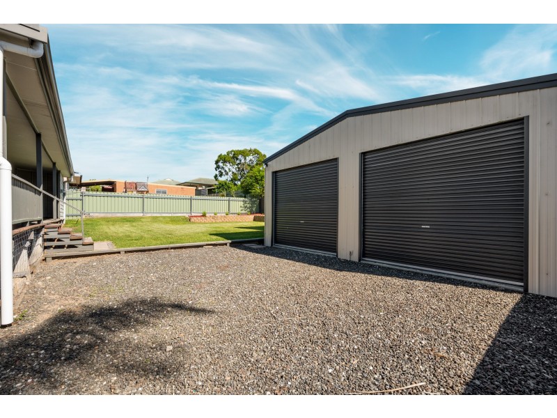 4 Vine Street, East Branxton NSW 2335
