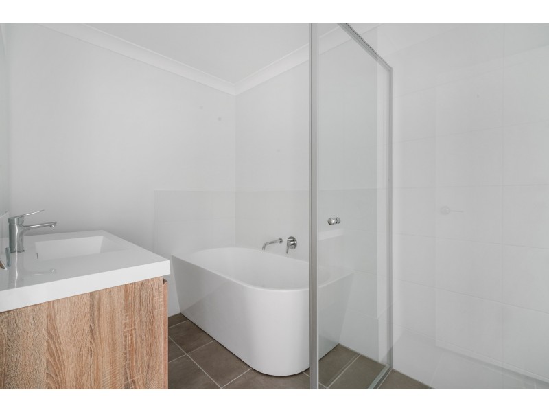 1/19a Raymond Terrace Road, East Maitland NSW 2323