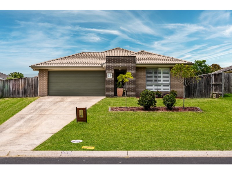 23 Pebble Creek Way, Gillieston Heights NSW 2321
