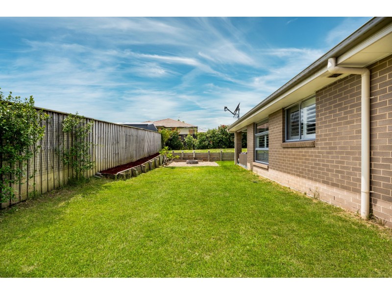 23 Pebble Creek Way, Gillieston Heights NSW 2321