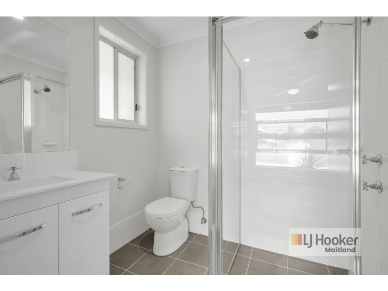 11 Tourmaline Drive, Rutherford NSW 2320