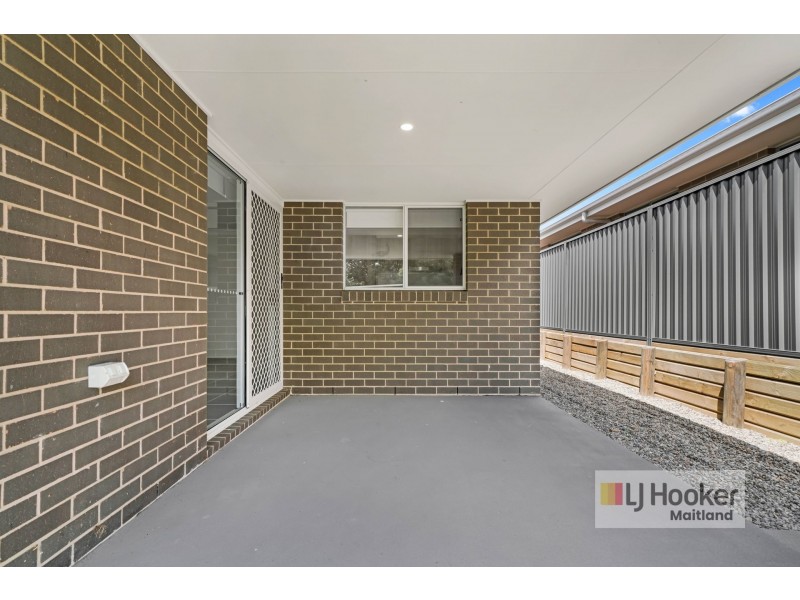 11 Tourmaline Drive, Rutherford NSW 2320