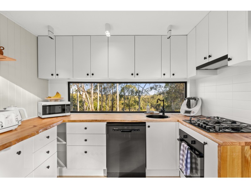 376 High Country Rise, Lambs Valley NSW 2335