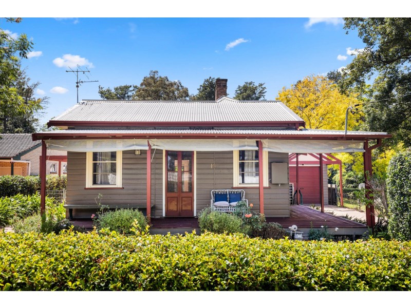 13 Kensington Road, Bolwarra NSW 2320